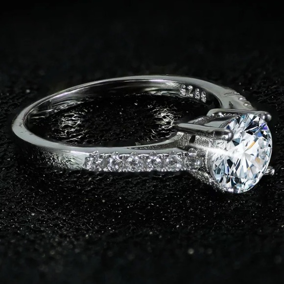 925 Sterling silver diamond engagement ring - Picture 6 of 6
